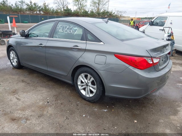 2012 Hyundai SONATA GLS — фото 3