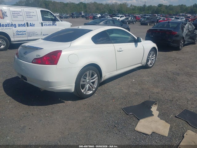 2010 Infiniti G37X 照片 4