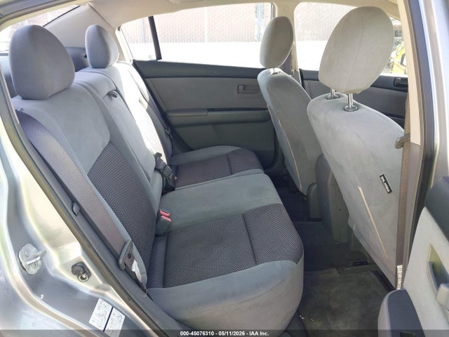 NISSAN SENTRA 2.0 - 8