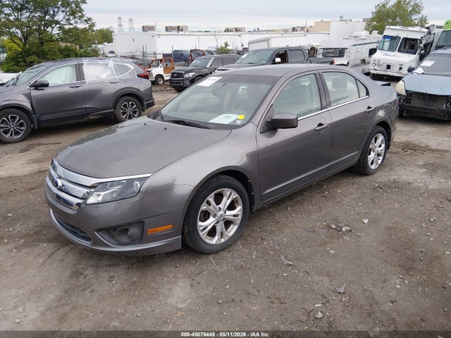 FORD FUSION SE - 2
