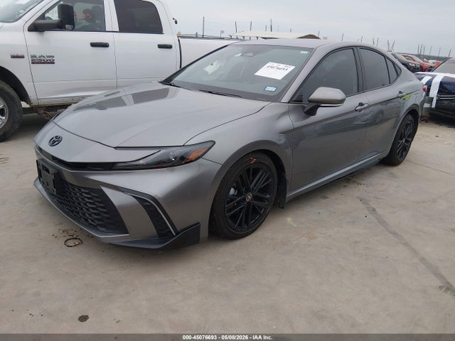 2025 Toyota CAMRY SE photo 2