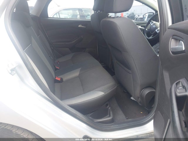 صورة 8 لـ 2014 FORD FOCUS SE