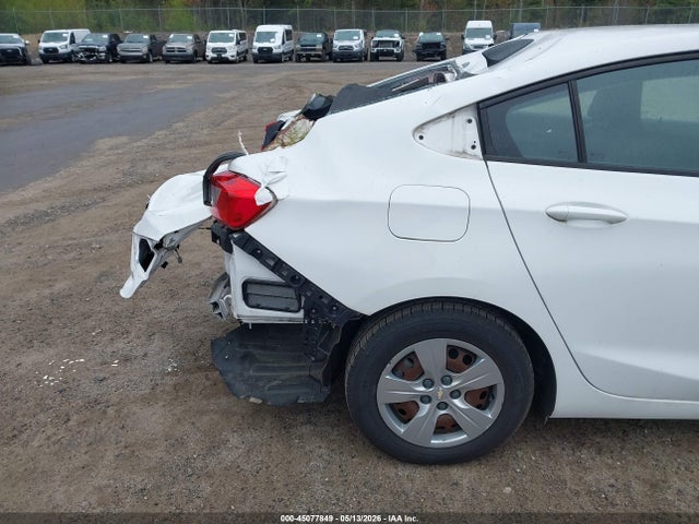 2017 Chevrolet CRUZE LS AUTO 缩略图 13