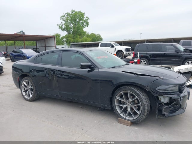2020 Dodge CHARGER SXT RWD 照片 6
