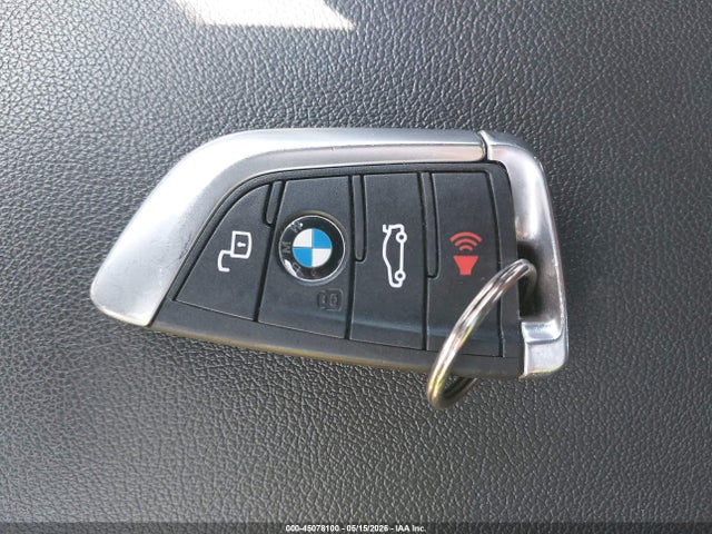 صورة مصغرة 11 لـ 2019 BMW 330I XDRIVE