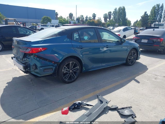2026 Toyota CAMRY XSE 照片 4