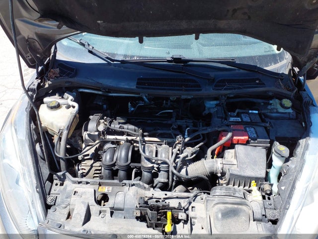 FORD FIESTA SE - 10