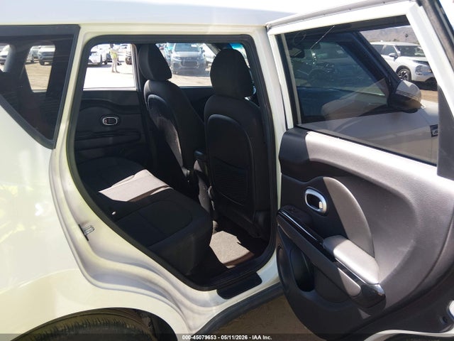 2015 KIA SOUL ! photo 8
