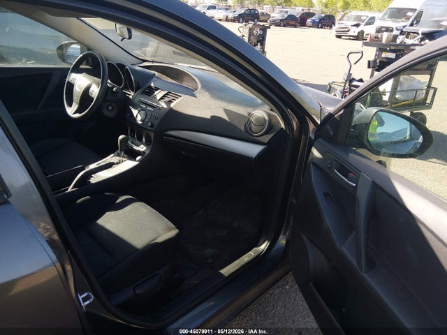 صورة 5 لـ 2010 Mazda MAZDA3 I TOURING
