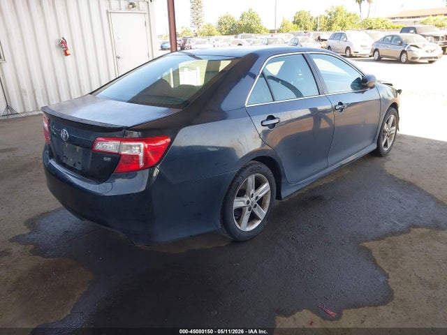 2014 Toyota CAMRY SE — фото 4