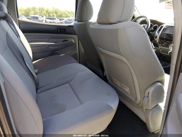 2015 Toyota TACOMA BASE V6 photo 8