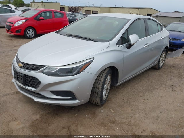 2017 Chevrolet CRUZE LT AUTO — фото 2