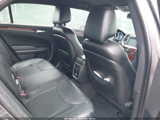 2014 Chrysler 300 照片 8