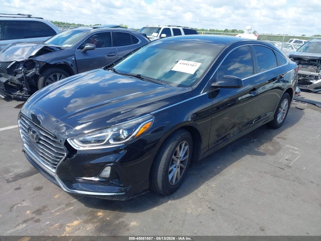 2018 Hyundai SONATA SE — фото 2
