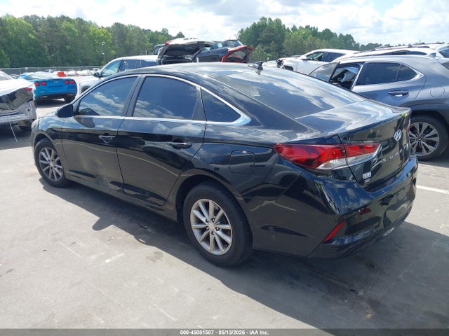 2018 Hyundai SONATA SE — фото 3