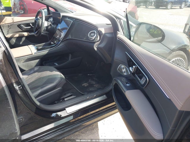 2023 Mercedes-BENZ EQS photo 5