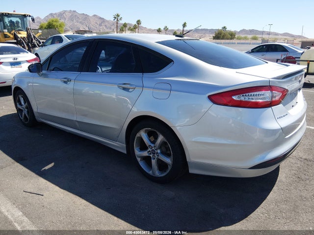 FORD FUSION SE - 3