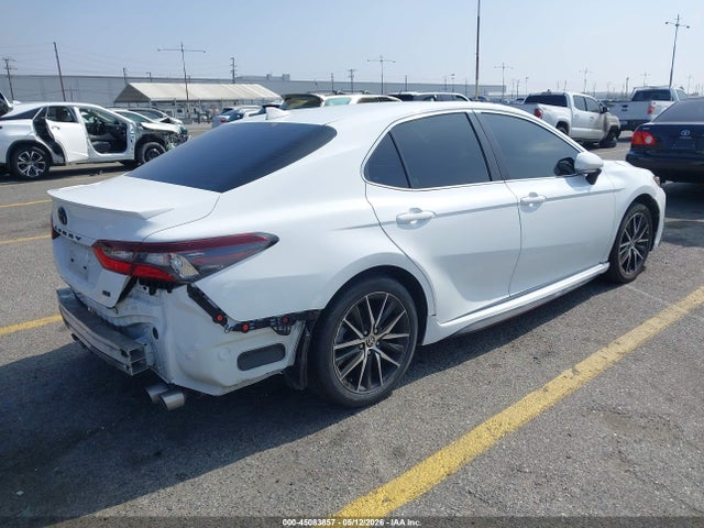 صورة 4 لـ 2024 Toyota CAMRY SE