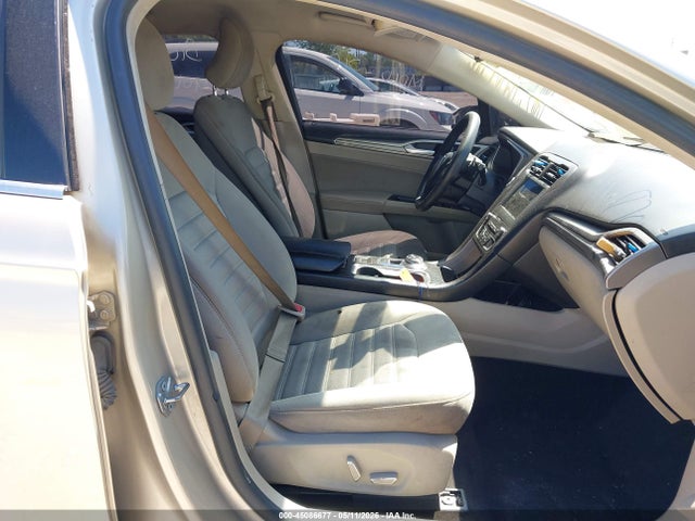 2019 FORD FUSION SE 照片 5