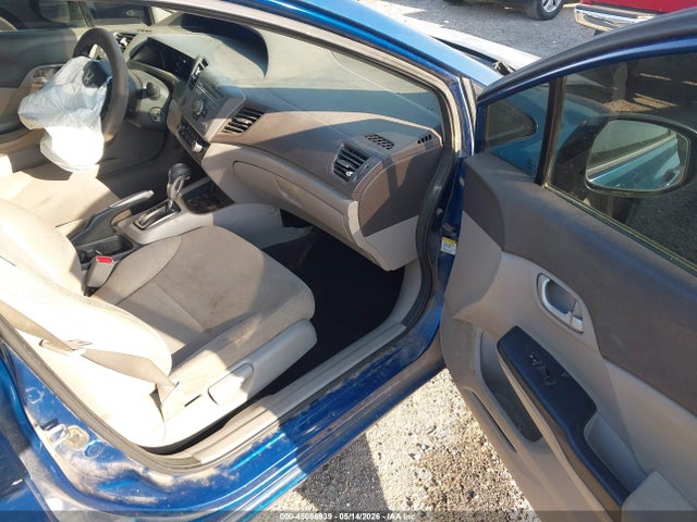 2012 Honda CIVIC LX — фото 5