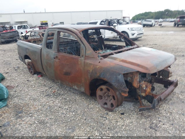 2015 NISSAN TITAN S