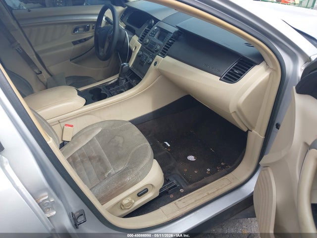 FORD TAURUS SE - 5