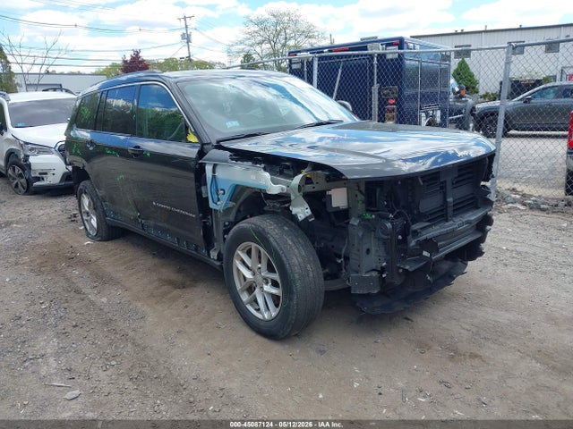 2023 JEEP GRAND CHER LAREDO 4X4