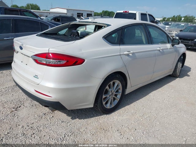صورة 4 لـ 2019 FORD FUSION SE