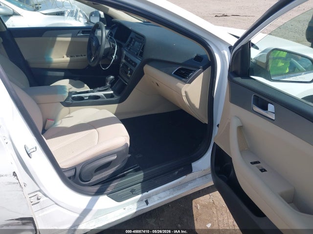 2015 Hyundai SONATA SE — фото 5