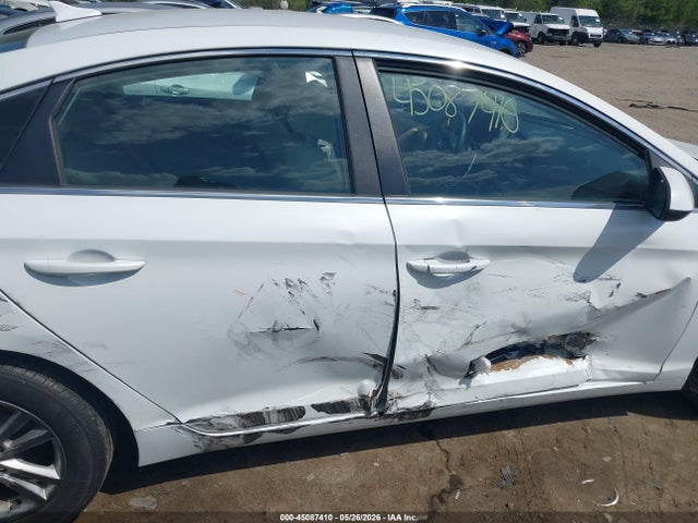 2015 Hyundai SONATA SE — фото 6