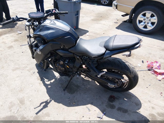 2019 YAMAHA MT07 3