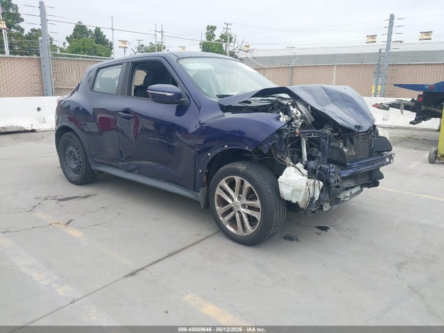 2015 NISSAN JUKE S