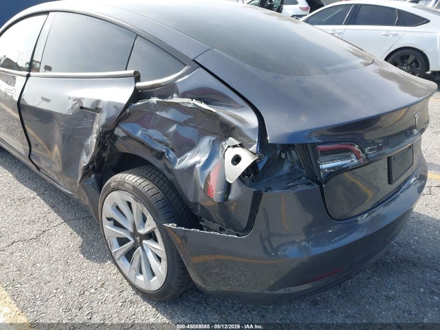 2022 Tesla MODEL 3 LONG RANGE DUAL MOTOR ALL-WHEEL DRIVE thumbnail 19
