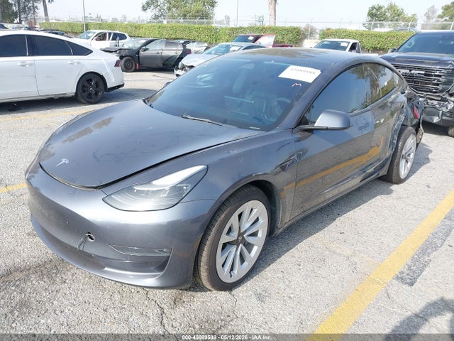 2022 Tesla MODEL 3 LONG RANGE DUAL MOTOR ALL-WHEEL DRIVE — фото 2