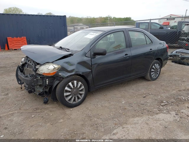 2008 Toyota YARIS photo 2
