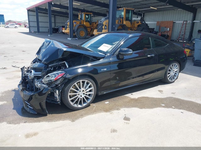 2019 Mercedes-BENZ AMG C 43 4MATIC photo 2