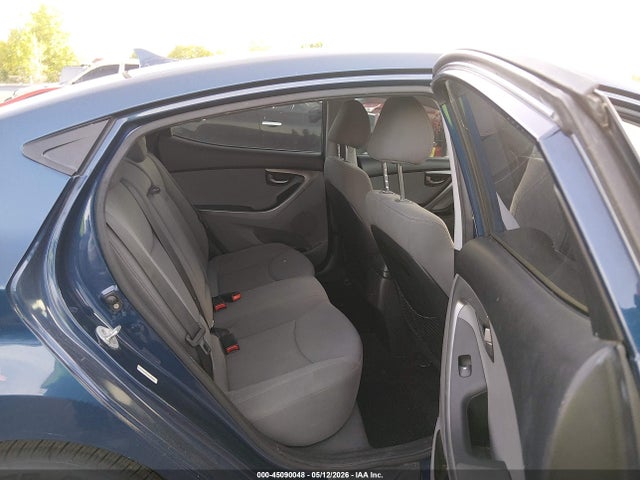 2014 Hyundai ELANTRA SE 照片 8