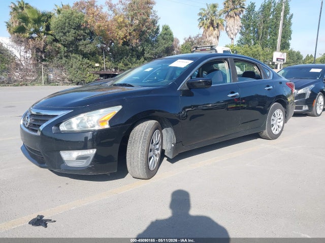 2013 Nissan ALTIMA 2.5 S 照片 2