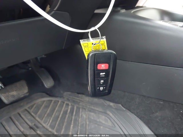 صورة مصغرة 11 لـ 2022 Toyota COROLLA XLE