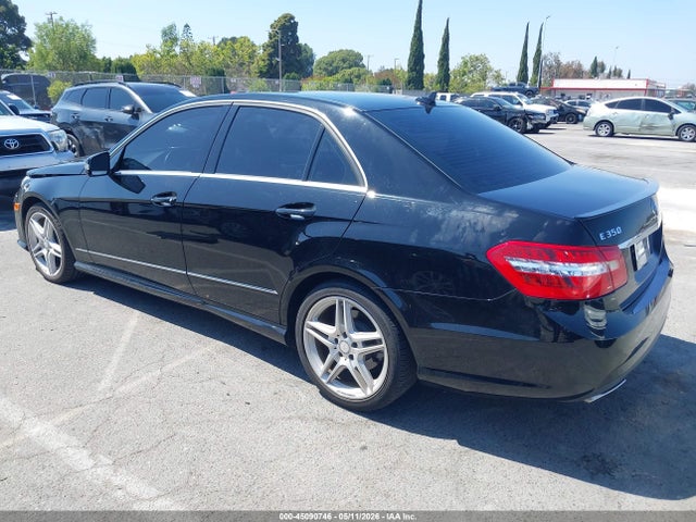 صورة 3 لـ 2012 Mercedes-BENZ E 350