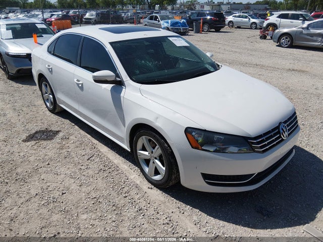 2013 VOLKSWAGEN PASSAT 2.0L TDI SE