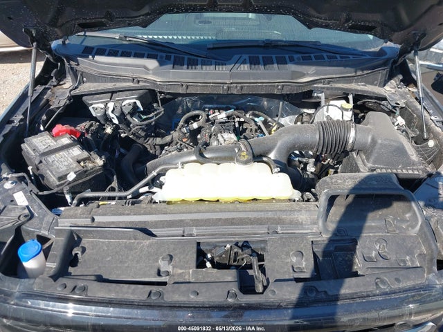 صورة 10 لـ 2025 FORD F-150 XLT