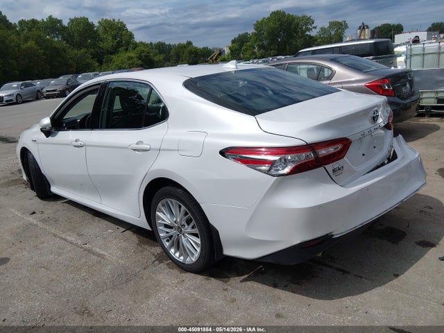 صورة 3 لـ 2020 Toyota CAMRY XLE HYBRID