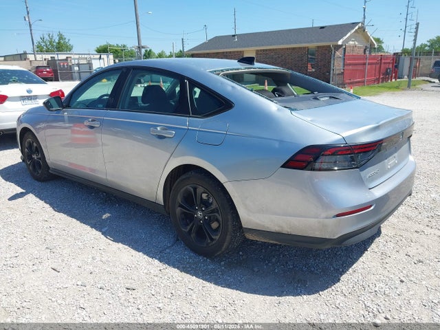 صورة 3 لـ 2025 Honda ACCORD SE