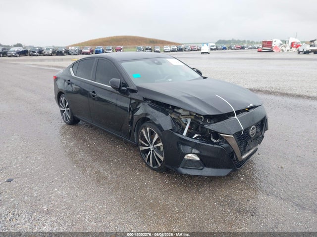 2022 NISSAN ALTIMA SR FWD