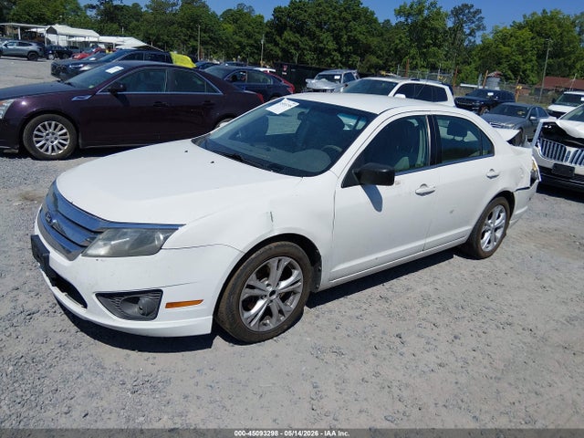 FORD FUSION SE - 2