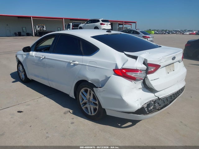 FORD FUSION SE - 3