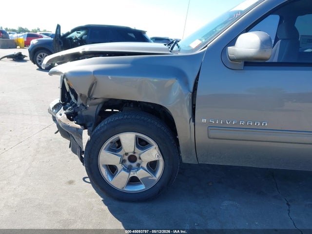 صورة 6 لـ 2009 Chevrolet SILVERADO 1500 LT
