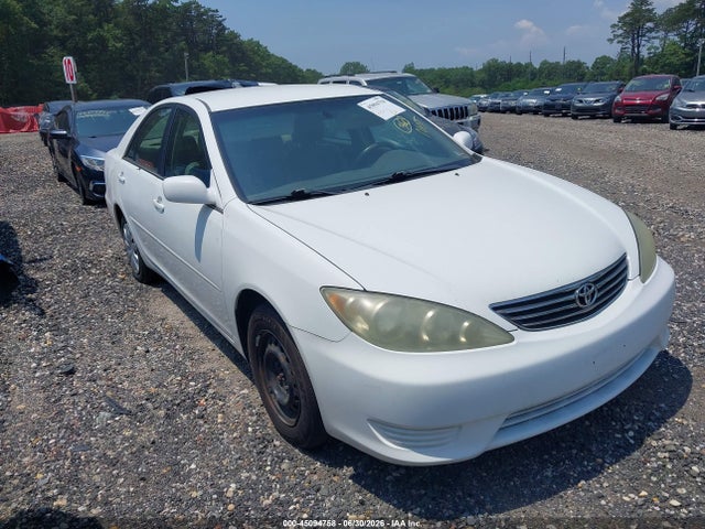2005 TOYOTA CAMRY LE