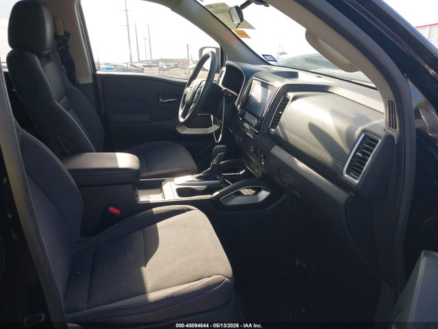 صورة 5 لـ 2024 Nissan FRONTIER SV 4X2